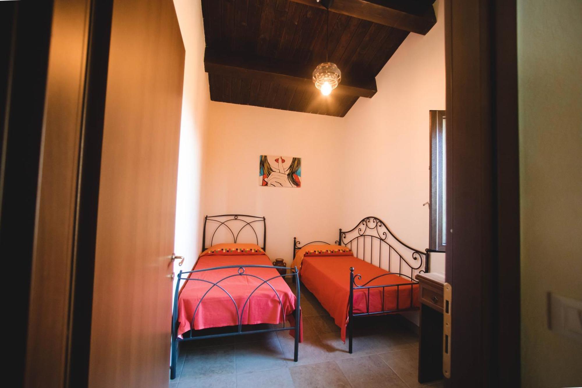 Calami - Villa Romeo - Private Apartments With Pool, Seaview & Olive Grove Santa Caterina Dello Ionio Marina Exterior photo